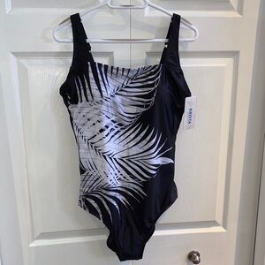Krista Shape Solution Women’s Black White Leaf Print Tank Swimsuit Size XXL (16)